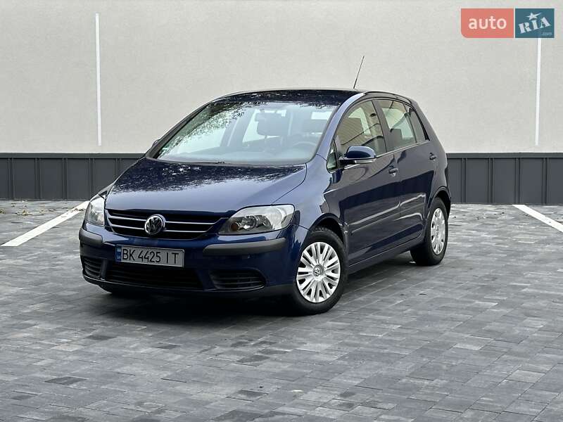 Хэтчбек Volkswagen Golf Plus 2005 в Ровно