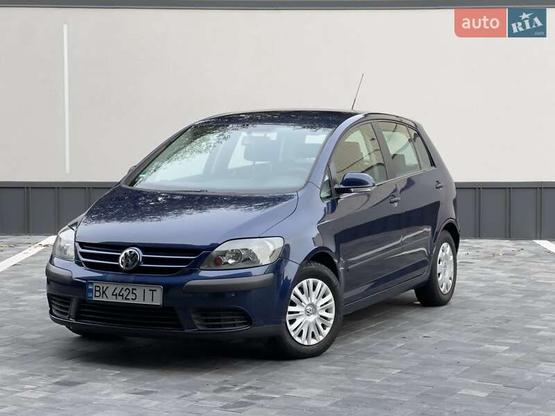 Хэтчбек Volkswagen Golf Plus 2005 в Ровно