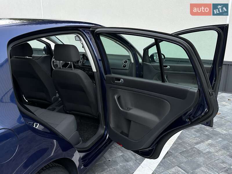 Хэтчбек Volkswagen Golf Plus 2005 в Ровно