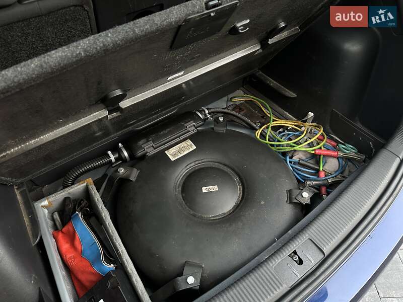 Хэтчбек Volkswagen Golf Plus 2005 в Ровно