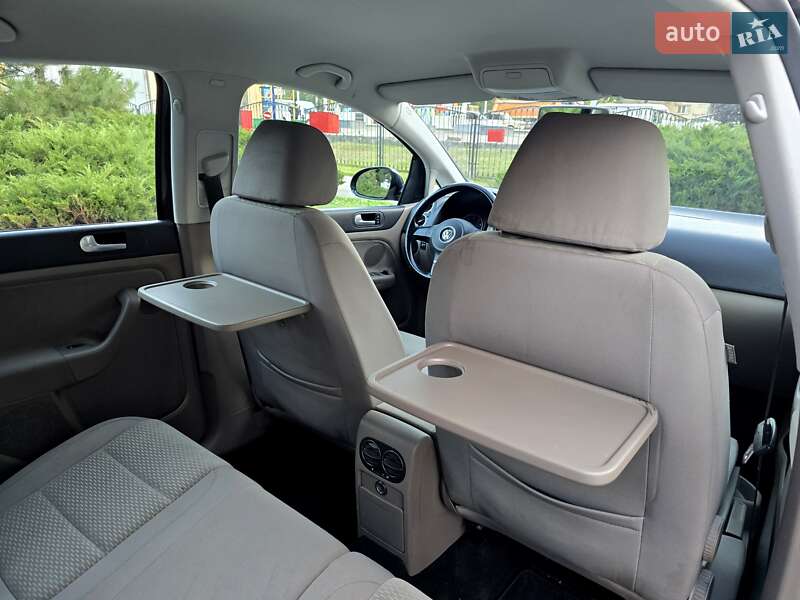 Хэтчбек Volkswagen Golf Plus 2010 в Полтаве фото 58 Хэтчбек Volkswagen Golf Plus 2010 в Полтаве