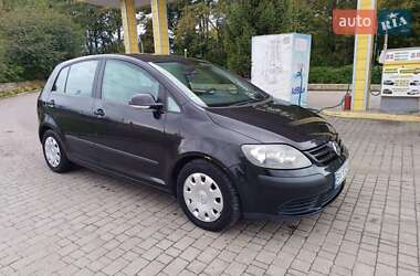 Хетчбек Volkswagen Golf Plus 2006 в Городку