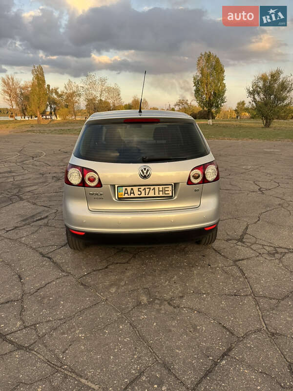Хетчбек Volkswagen Golf Plus 2008 в Кам'янському фото 4 Хетчбек Volkswagen Golf Plus 2008 в Кам'янському