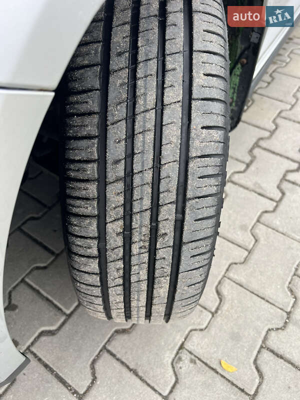 Хетчбек Volkswagen Golf Plus 2008 в Львові