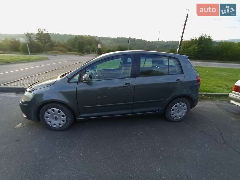 Хетчбек Volkswagen Golf Plus 2005 в Трускавці