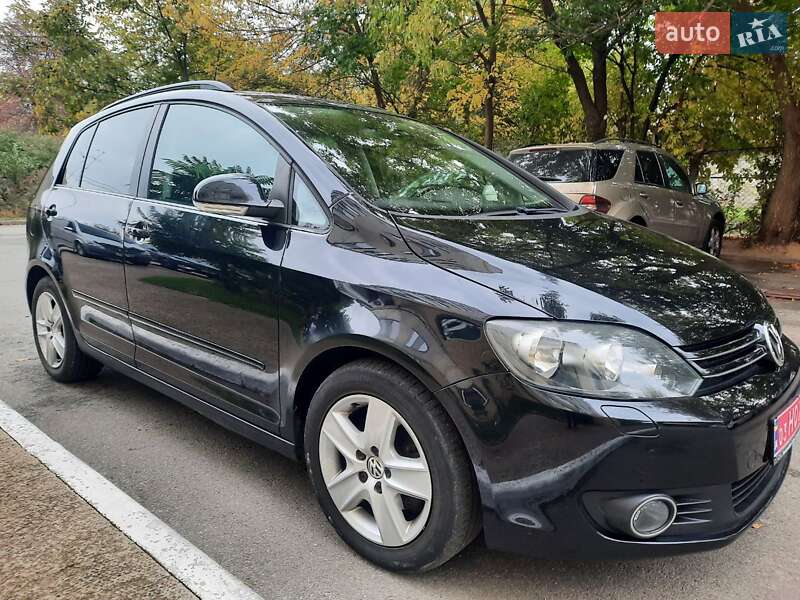 Хетчбек Volkswagen Golf Plus 2010 в Києві
