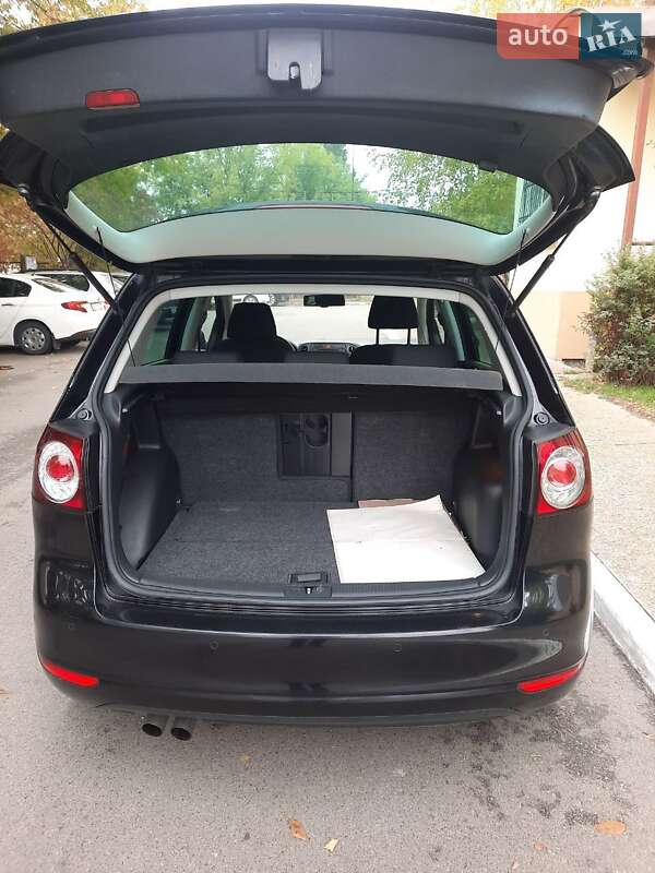 Хетчбек Volkswagen Golf Plus 2010 в Києві