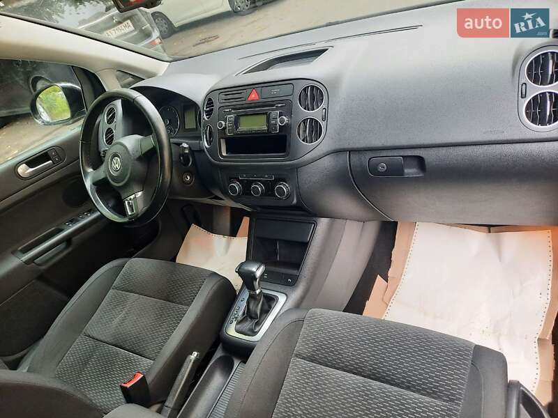 Хетчбек Volkswagen Golf Plus 2010 в Києві