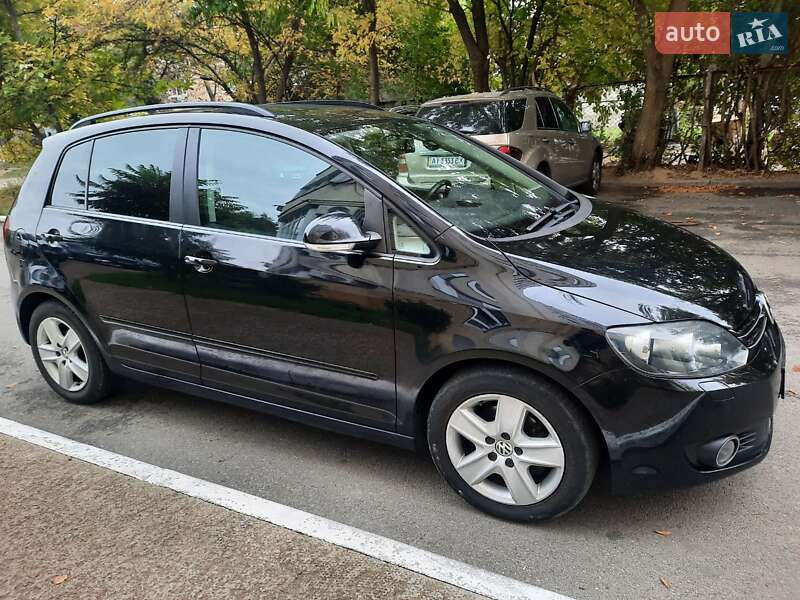 Хетчбек Volkswagen Golf Plus 2010 в Києві