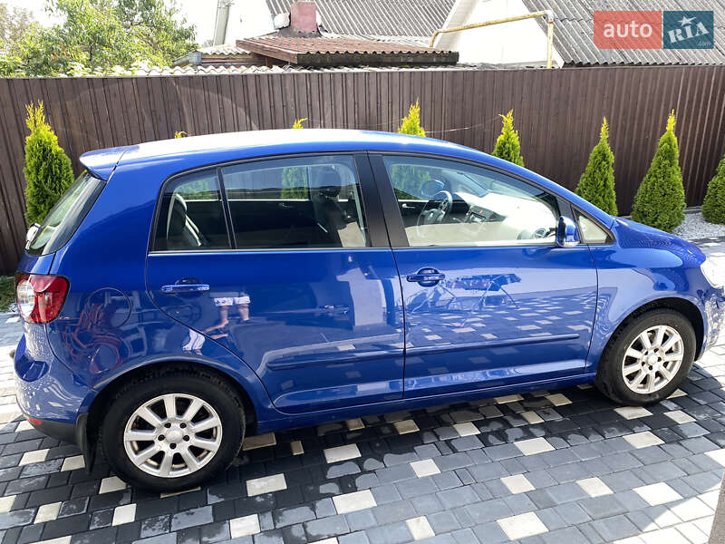 Хетчбек Volkswagen Golf Plus 2005 в Звягелі