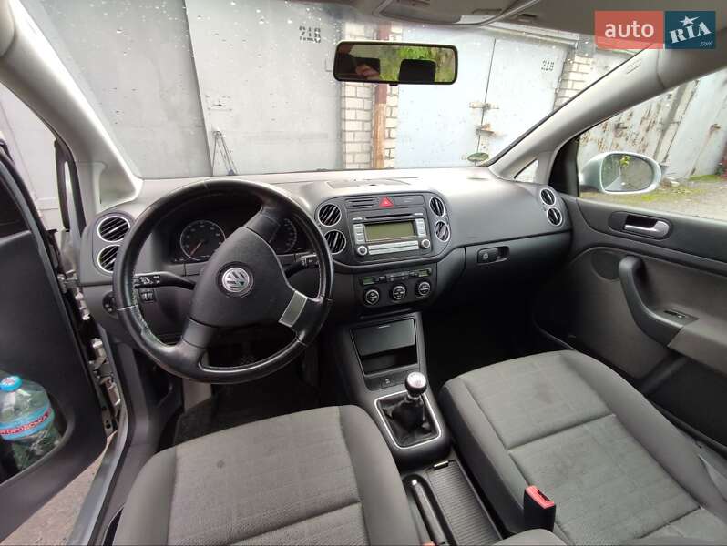 Хэтчбек Volkswagen Golf Plus 2007 в Кременчуге фото 10 Хэтчбек Volkswagen Golf Plus 2007 в Кременчуге
