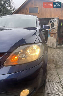 Хэтчбек Volkswagen Golf Plus 2007 в 