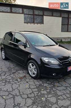 Хэтчбек Volkswagen Golf Plus 2007 в Хороле