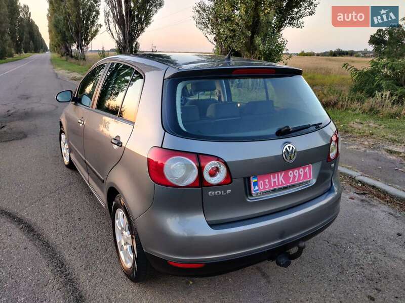 Хэтчбек Volkswagen Golf Plus 2006 в Барышевке