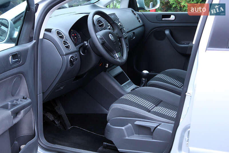 Хетчбек Volkswagen Golf Plus 2008 в Вінниці