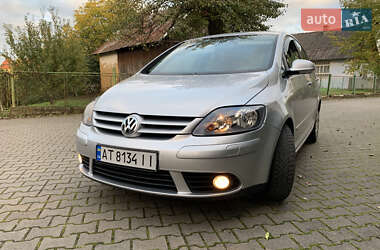 Хетчбек Volkswagen Golf Plus 2005 в Надвірній