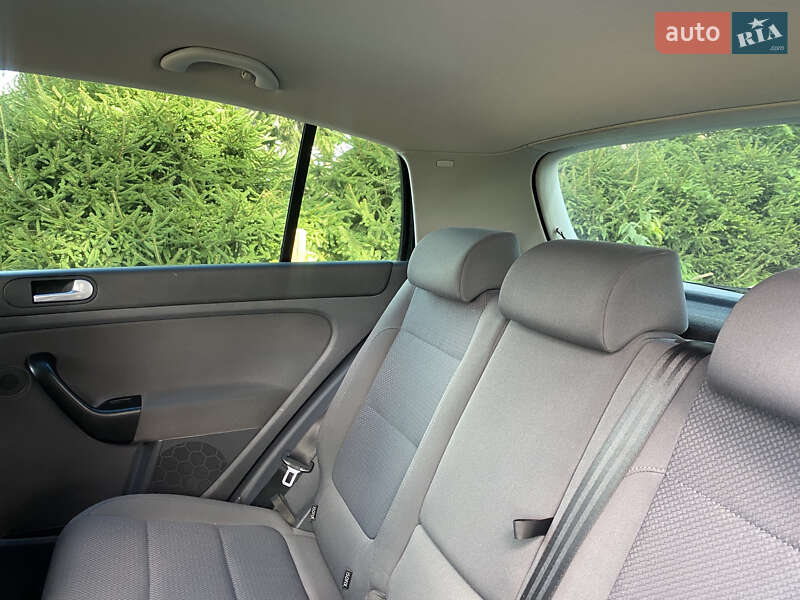 Хетчбек Volkswagen Golf Plus 2007 в Вознесенську фото 12 Хетчбек Volkswagen Golf Plus 2007 в Вознесенську