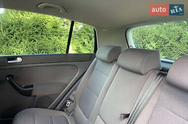 Хэтчбек Volkswagen Golf Plus 2007 в 