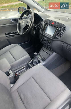 Хэтчбек Volkswagen Golf Plus 2005 в  фото 7 Хэтчбек Volkswagen Golf Plus 2005 в