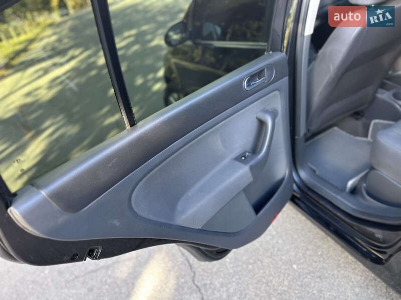 Хэтчбек Volkswagen Golf Plus 2005 в Умани