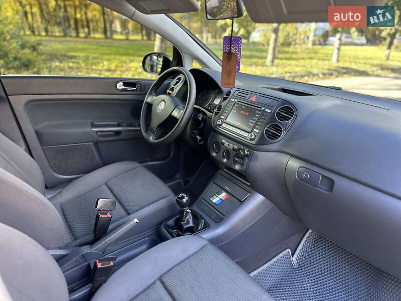 Хэтчбек Volkswagen Golf Plus 2005 в Умани