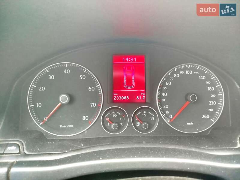 Хэтчбек Volkswagen Golf Plus 2007 в Сваляве фото 16 Хэтчбек Volkswagen Golf Plus 2007 в Сваляве