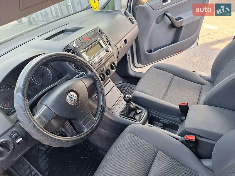 Хэтчбек Volkswagen Golf Plus 2005 в Сквире