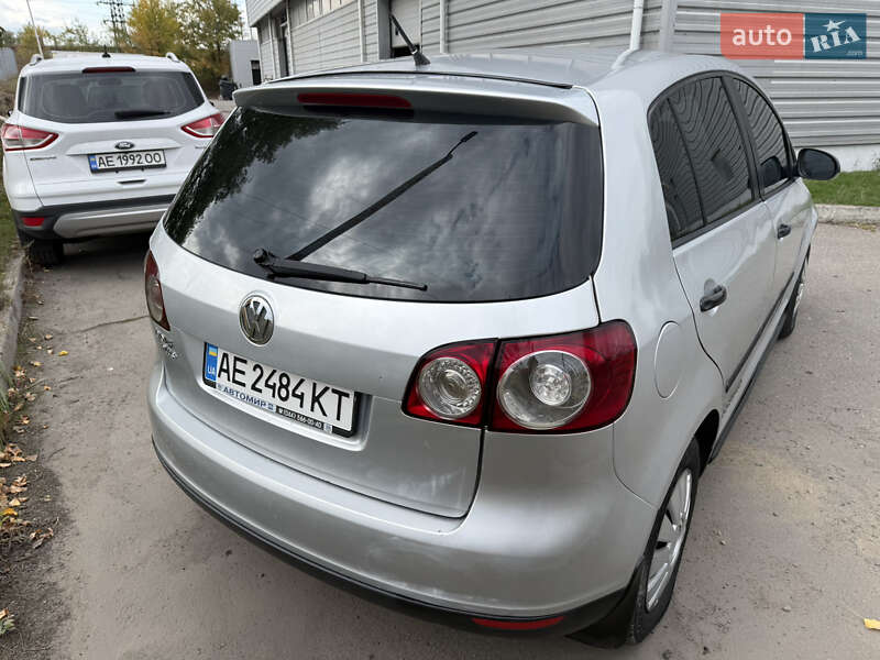 Хэтчбек Volkswagen Golf Plus 2007 в Днепре