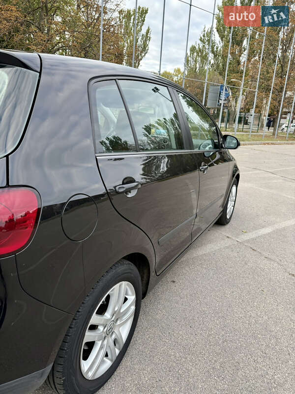 Хетчбек Volkswagen Golf Plus 2007 в Запоріжжі