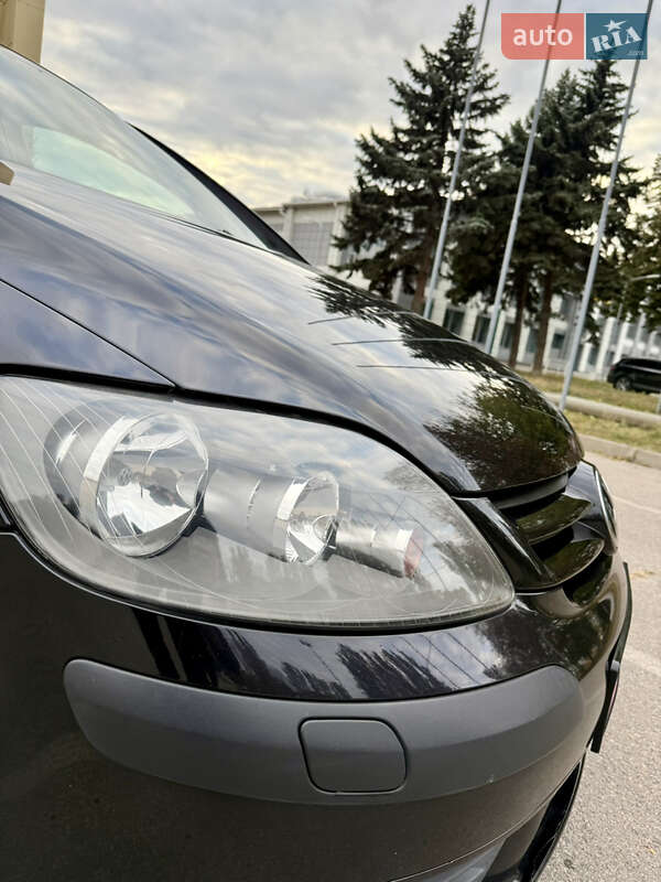 Хетчбек Volkswagen Golf Plus 2007 в Запоріжжі