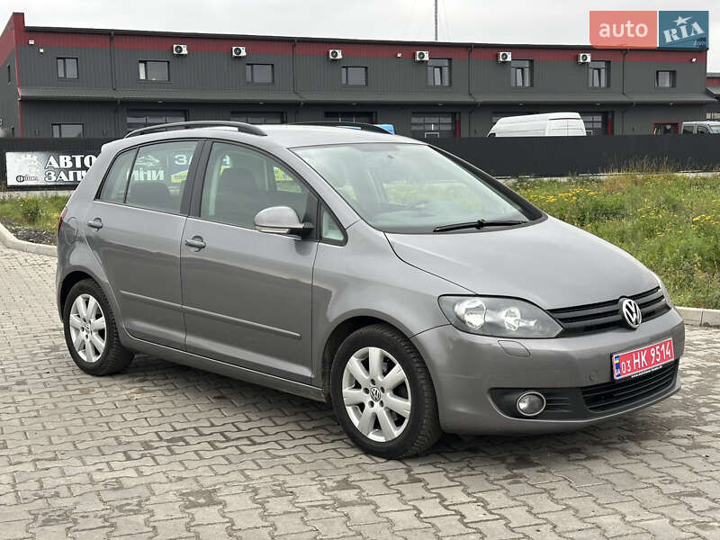 Хэтчбек Volkswagen Golf Plus 2009 в Луцке