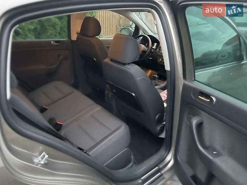 Хэтчбек Volkswagen Golf Plus 2010 в Луцке фото 11 Хэтчбек Volkswagen Golf Plus 2010 в Луцке