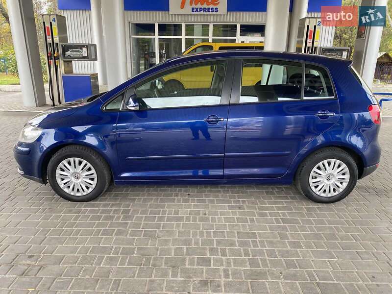 Хэтчбек Volkswagen Golf Plus 2006 в Николаеве