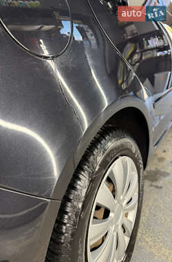 Хэтчбек Volkswagen Golf Plus 2006 в 
