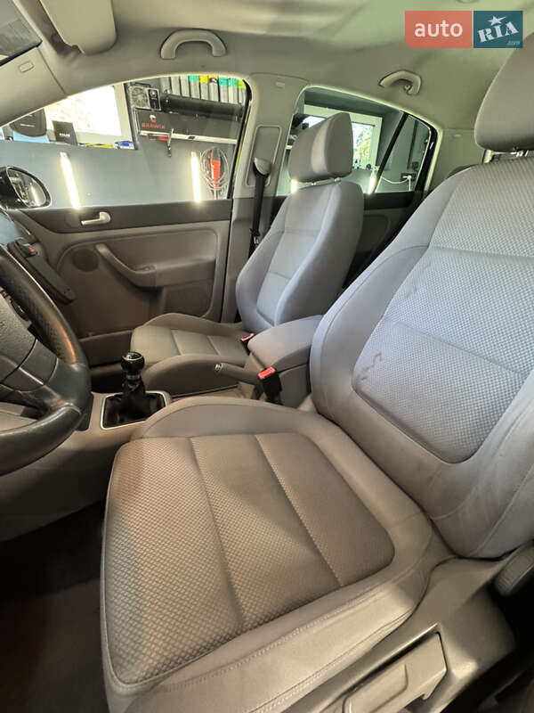 Хетчбек Volkswagen Golf Plus 2006 в Львові фото 27 Хетчбек Volkswagen Golf Plus 2006 в Львові