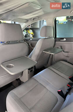 Хэтчбек Volkswagen Golf Plus 2006 в 