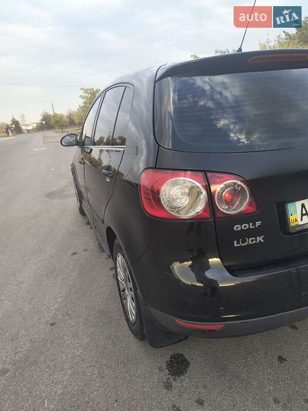 Хетчбек Volkswagen Golf Plus 2007 в Дніпрі