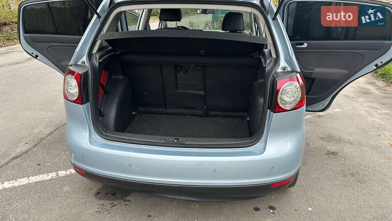 Хетчбек Volkswagen Golf Plus 2008 в Ладижині