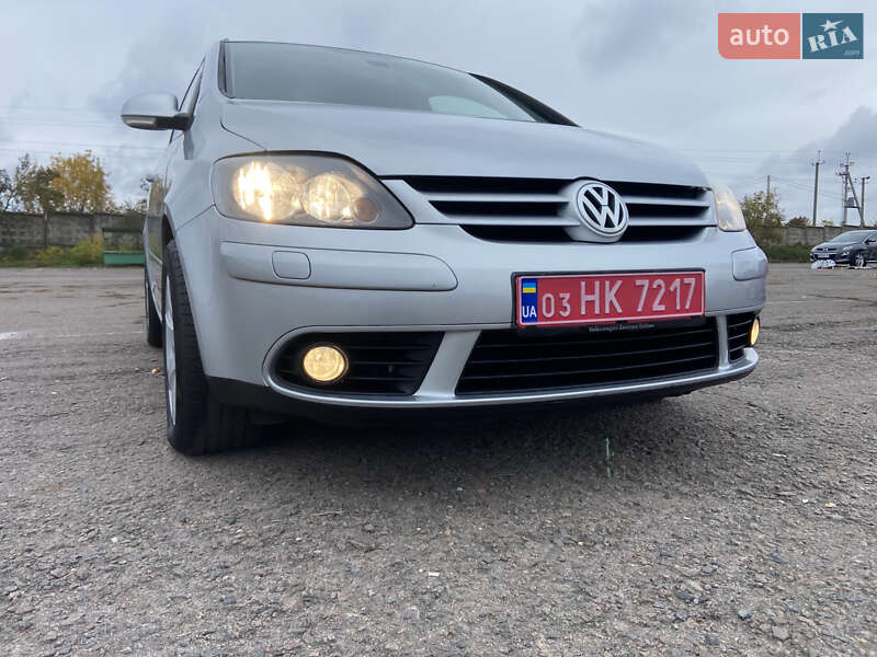 Хэтчбек Volkswagen Golf Plus 2009 в Ровно фото 3 Хэтчбек Volkswagen Golf Plus 2009 в Ровно