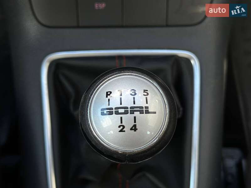 Хэтчбек Volkswagen Golf Plus 2006 в Киеве