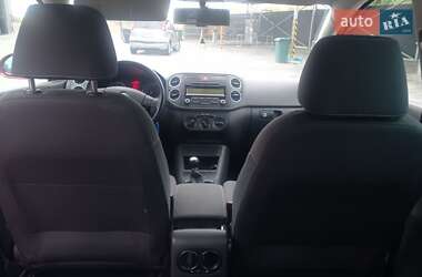 Хэтчбек Volkswagen Golf Plus 2009 в 