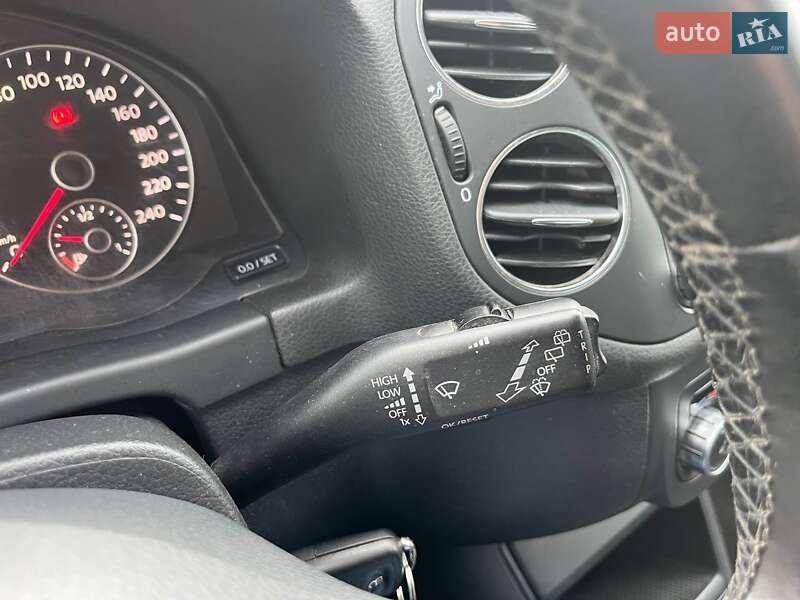 Хетчбек Volkswagen Golf Plus 2010 в Києві