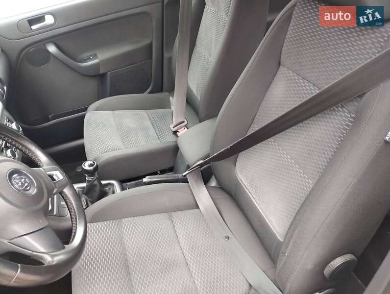 Хетчбек Volkswagen Golf Plus 2010 в Березані