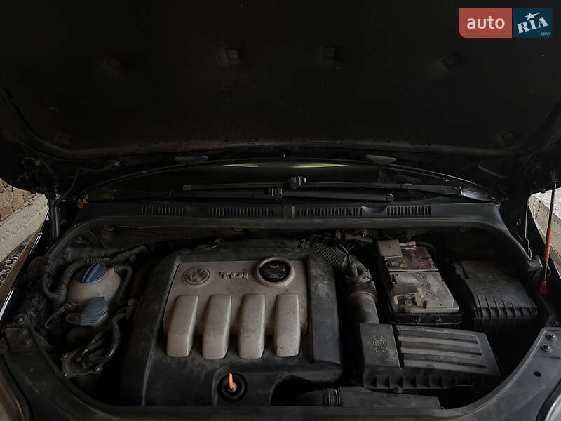 Хэтчбек Volkswagen Golf Plus 2005 в Львове фото 5 Хэтчбек Volkswagen Golf Plus 2005 в Львове