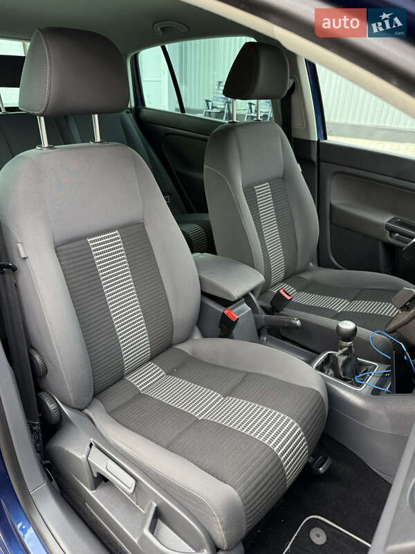 Хэтчбек Volkswagen Golf Plus 2008 в Луцке фото 34 Хэтчбек Volkswagen Golf Plus 2008 в Луцке
