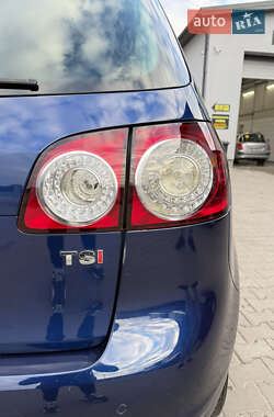 Хэтчбек Volkswagen Golf Plus 2008 в 