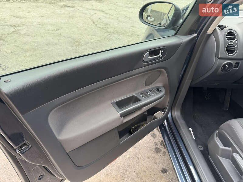 Хэтчбек Volkswagen Golf Plus 2007 в Волочиске фото 14 Хэтчбек Volkswagen Golf Plus 2007 в Волочиске