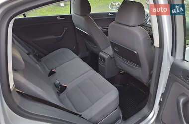 Хэтчбек Volkswagen Golf Plus 2008 в 