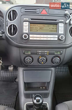 Хэтчбек Volkswagen Golf Plus 2008 в 