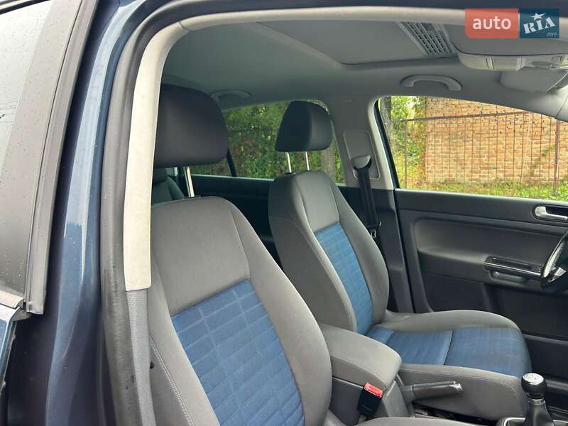 Хэтчбек Volkswagen Golf Plus 2007 в Казатине фото 13 Хэтчбек Volkswagen Golf Plus 2007 в Казатине